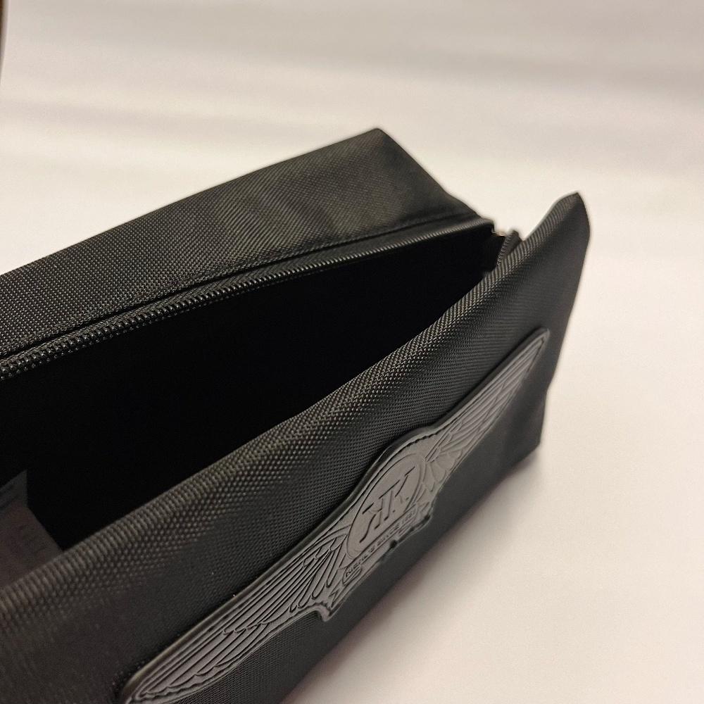 NEW KIEHL'S Makeup Bag !!! - Picture 3 of 7